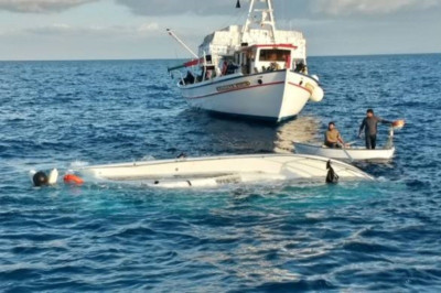 Ανείπωτη τραγωδία στο Φαρμακονήσι - 4 βρέφη και 11 παιδιά μεταξύ 34 νεκρών μεταναστών