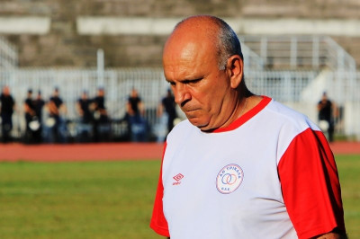 Παραίτηση-βόμβα!