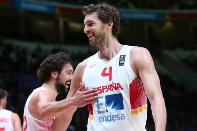 «Μαγικός» Γκασόλ νίκησε μόνος την Γαλλία!