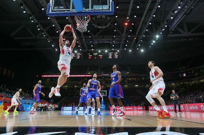 Το κάρφωμα… υπογραφή του Γκασόλ! (video)