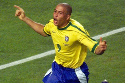 Η γέννηση ενός φαινομένου…