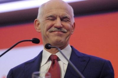 Εκλογές 2015: Πήγε να φύγει χωρίς την ταυτότητα του ο Παπανδρέου