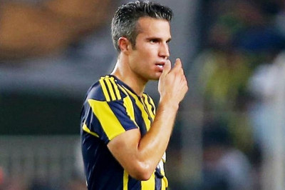 Τρελά νεύρα Φαν Πέρσι με Περέιρα (videos)