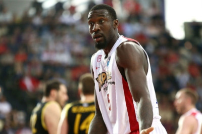 Ολυμπιακός: Σοκ για Χάντερ, χάνει Παναθηναϊκό!