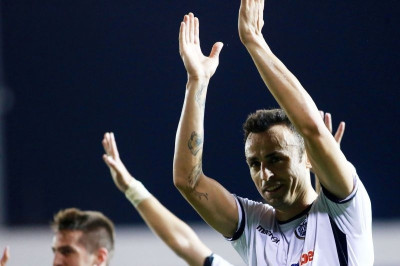 «Δημήτρη, πιες φραπέ ΠΑΟΚ είσαι αφού»! (photo)