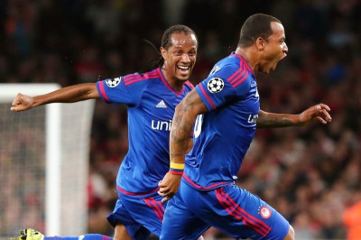 Άρσεναλ-Ολυμπιακός: Το γκολ του Πάρντο (video)