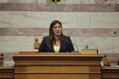 Γιατί τους ενοχλεί… τόσο η Ζωή Κωνσταντοπούλου;