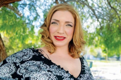 Γνωστός στην showbiz ο εφιάλτης της κόρης της Βόσσου