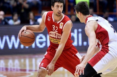 Παίρνει πρώην «πράσινους» η Βαρέζε!