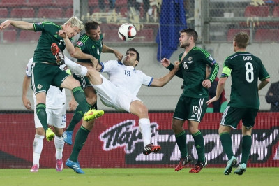 Ελλάδα: Η κατρακύλα θα σταματήσει στο Μπέλφαστ;