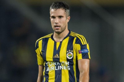 Τρελή ξενέρα Φαν Πέρσι στην Φενέρ με Περέιρα (videο)