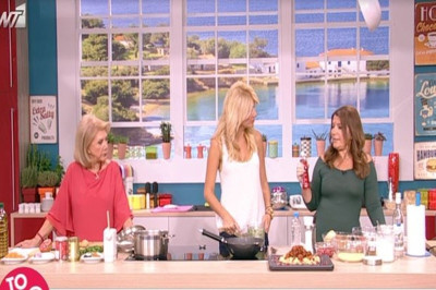 Η Μπαρμπαρίγου έδειξε στο Πρωινό τη συνταγή που έδειξε πριν χρόνια στην Ελένη!