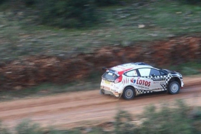 Ράλι Ακρόπολις 2015: Νίκησε και τον καιρό ο Καγετάνοβιτς