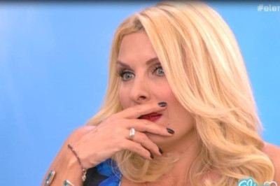 Ελένη Μενεγάκη: O καλεσμένος της τη ρώτησε για το γάμο της και η παρουσιάστρια απάντησε