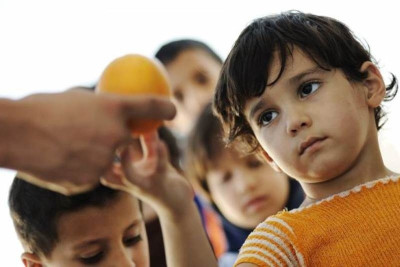 Ακούει κανείς; Χίλια παιδιά στην Πάτρα δεν έχουν να φάνε…