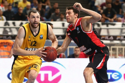 ΑΕΚ – Κράσνι Οκτιάμπρ 94-96: Δεν έφτανε ο «βασιλιάς» Λουκάς!