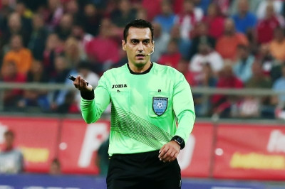 Ref calling: «Διαιτησία με προβλήματα στο Φάληρο!»