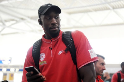 Προπόνηση με Ρίβερς, αποστολή με Χάντερ ο Ολυμπιακός (photos)