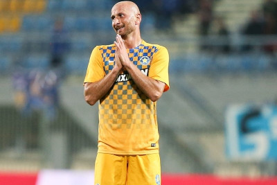 Τα... έβαψε ξανθά ο Παπαδόπουλος! (photo)