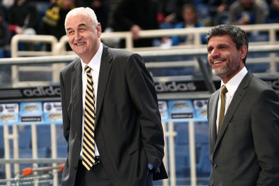 Ο Σάκοτα οδήγησε στην έξοδο τον Κορωνιό για να διασωθεί!