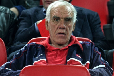 Μαθήματα οδήγησης από τον άρχοντα! (photo)