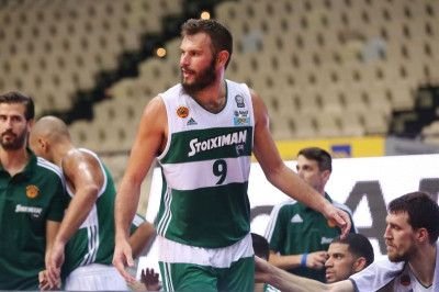 Φώτσης: «Συγκέντρωση στη Βαρκελώνη»