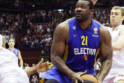 Ανακοινώνει «Σόφο»!