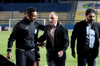 Έξαλλος ο Ματζουράκης: «Του εύχομαι και διεθνής»!