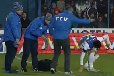 Έξαλλος με θέατρο παίκτη του ο Χάτζι! (video)
