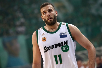 «Γκαζώνει» ο Παππάς