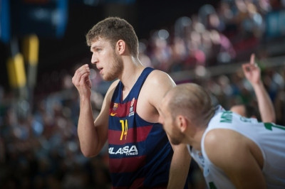 Έλληνας ο Βεζένκοφ!