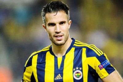 Τσέλσι: Μπαμ… με Φαν Πέρσι