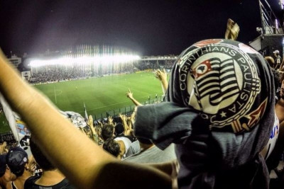 Πρωταθλήτρια Βραζιλίας η Κορίνθιας (videos)