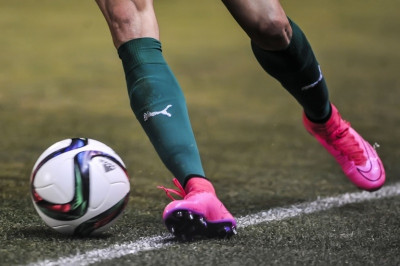 1+1 οι μεταγραφές από του χρόνου για τους μη αδειοδοτημένους!