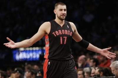 Πλήγμα με Βαλανσιούνας για Ράπτορς