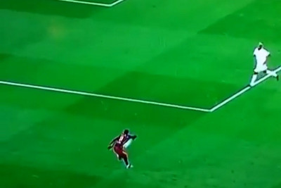 «Αρρωστημένο» κοντρόλ με τακουνάκι από Νεϊμάρ! (videοs)