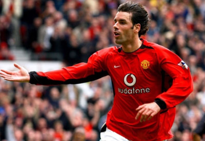 Φαν Νίστελροϊ: «Ο Ντεπάι δεν είναι έτοιμος να γίνει θρύλος της Γιουνάιτεντ»