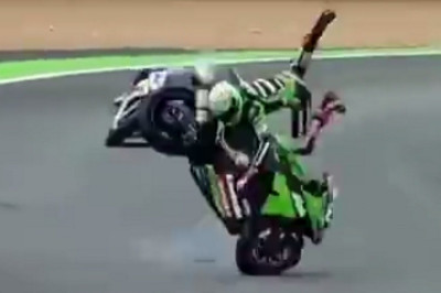 Τούμπες Made in... Moto GP (video)