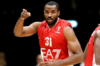 Αρμάνι: Ανακοινώθηκε του Λαουάλ!