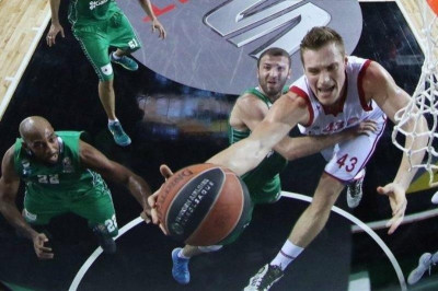 «Διπλό» πρόκρισης η Μπάμπεργκ