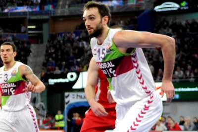 «Βόμβα» με Μπέγκιτς