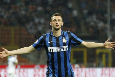 Θέλει Μπρόζοβιτς από Ίντερ η Άρσεναλ