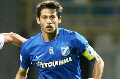 Ο Απόλλων Σμύρνης απέκτησε τον Ρουσάκη