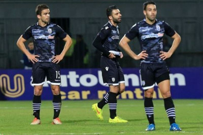Τον πήρε... ο αέρας!
