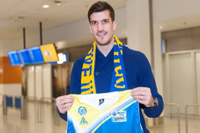 Ολοκληρώθηκε το «μπαμ»: Έφτασε ο Κέσελ (photos)