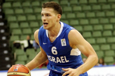 Μέκελ η... επιστροφή