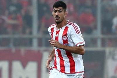 Ολυμπιακός: «Θέλει Μπουχαλάκη η Λιβόρνο»