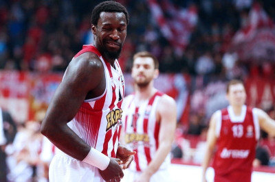 Αγωνία για Χάντερ