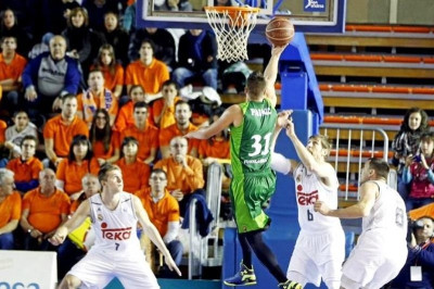 Βόμβα από Φουενλαμπράδα!