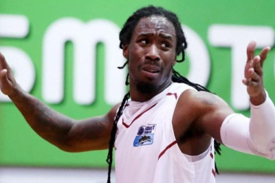 Στην Άλμπα ο Λόουερι